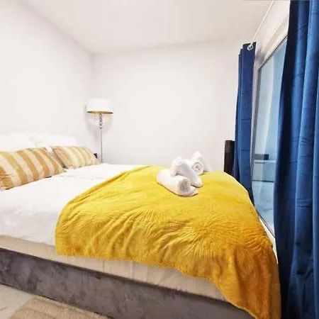Apartamento P6 White Line 55